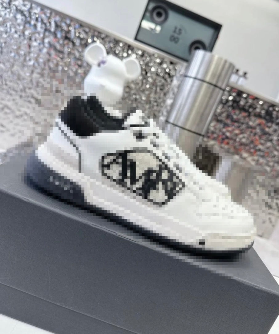 AM1000000